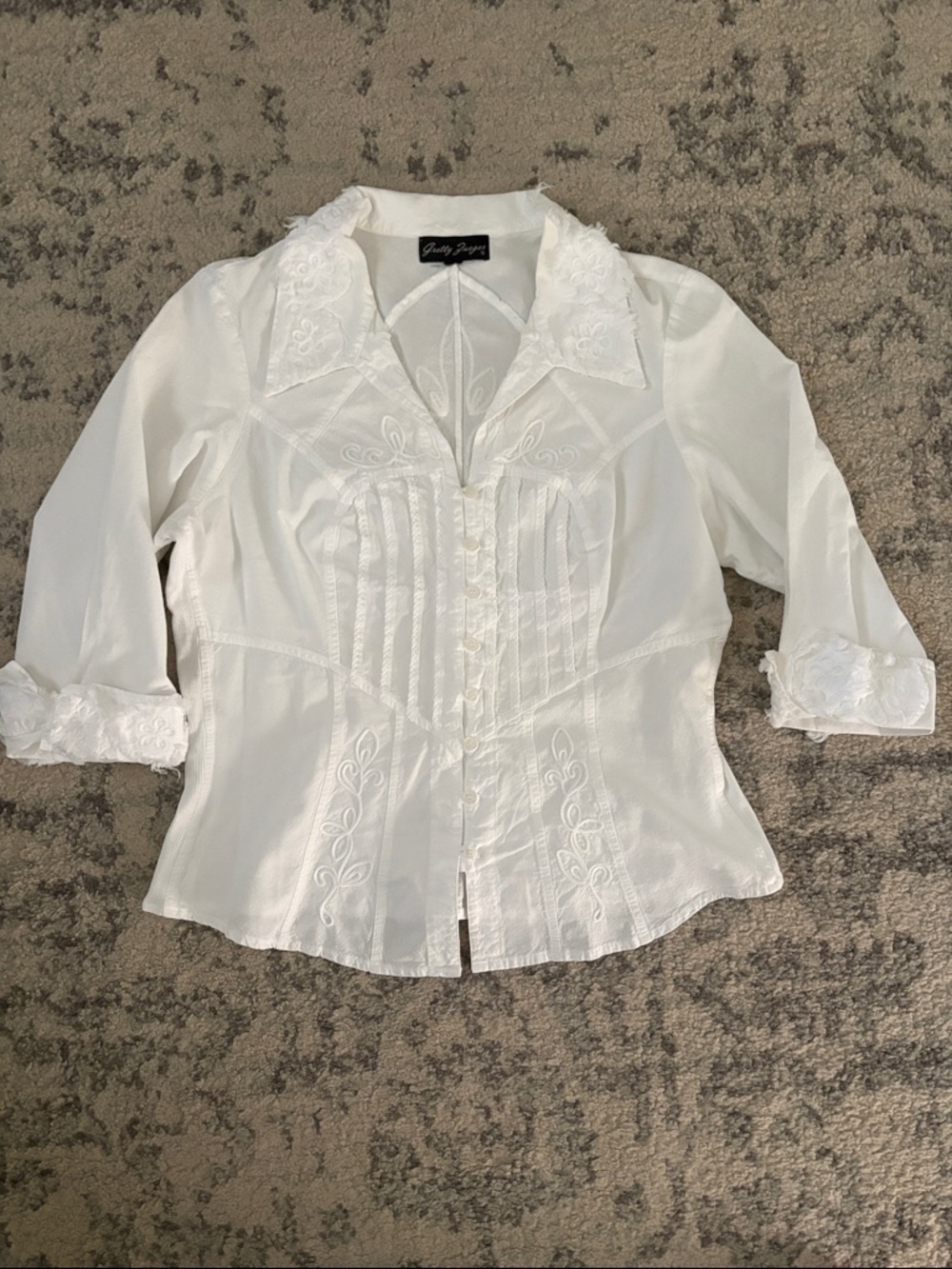 Gretty Zueger White Embroidered Cotton Button-Down Shirt